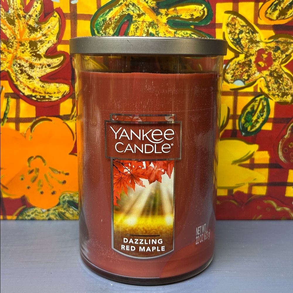 YANKEE Dazzling Red Maple 22 oz. CANDLE - Discontinued & VERY RARE SCENT